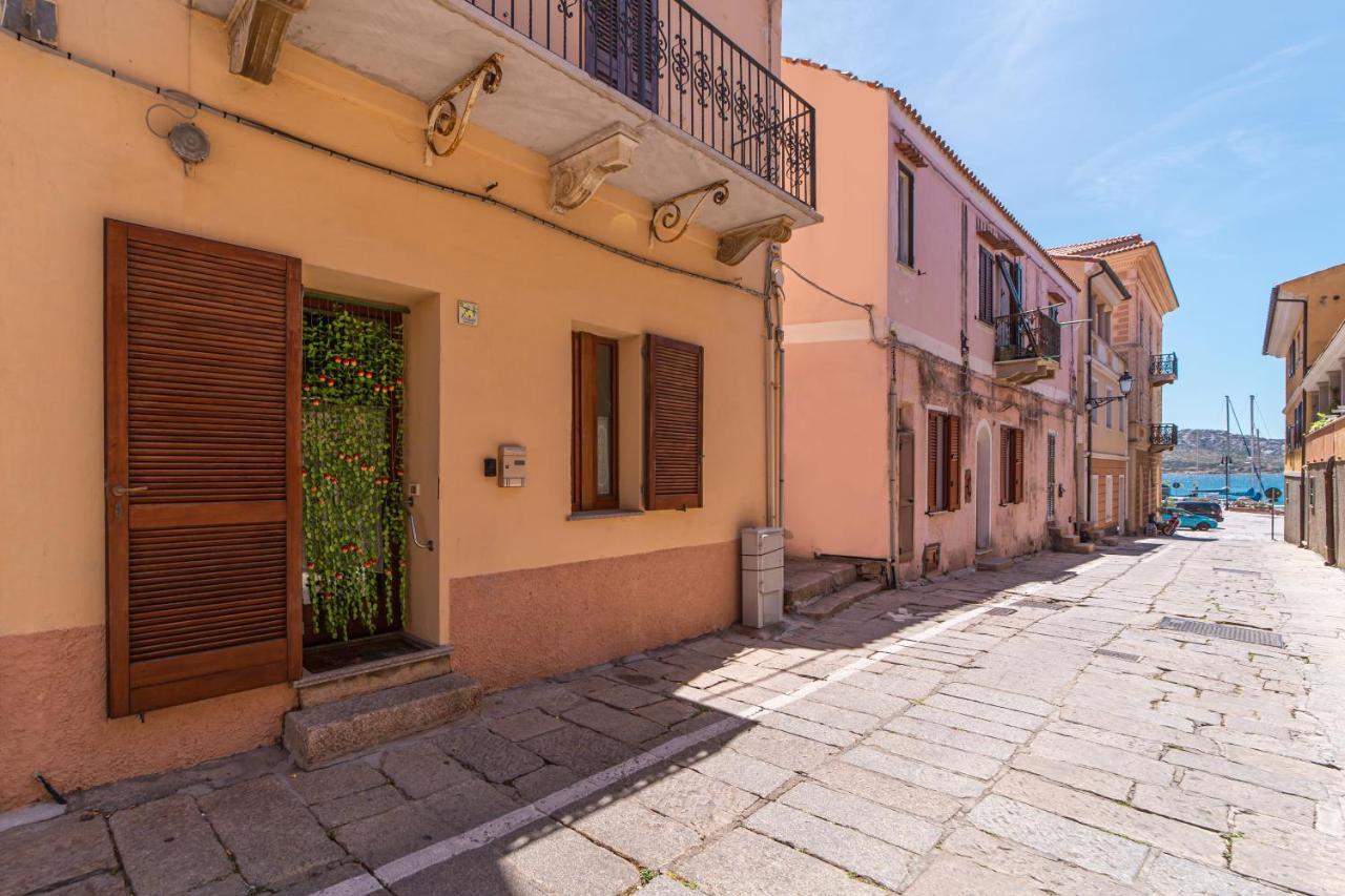 Mono Millelire Apartment La Maddalena  Luaran gambar