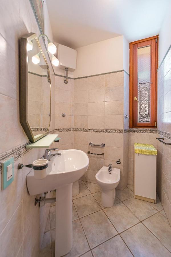 Mono Millelire Apartment La Maddalena  Luaran gambar